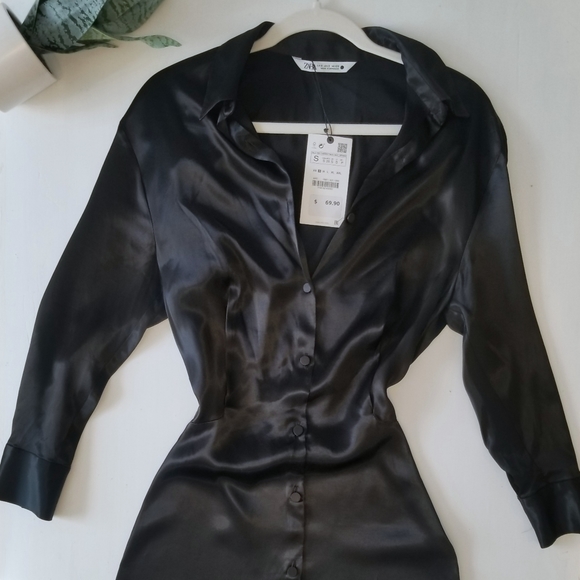 》》 Sold   |  Zara Satin Effect Dress - Picture 8 of 16